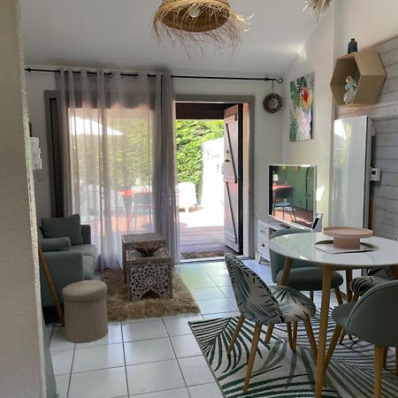 Jolie Maison Au Golf Lacanau Zewnętrze zdjęcie
