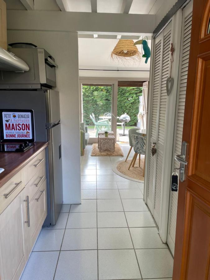 Jolie Maison Au Golf Lacanau Zewnętrze zdjęcie